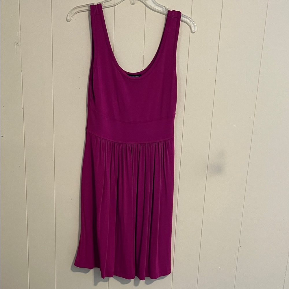 Elegant Pink Sleeveless Dress